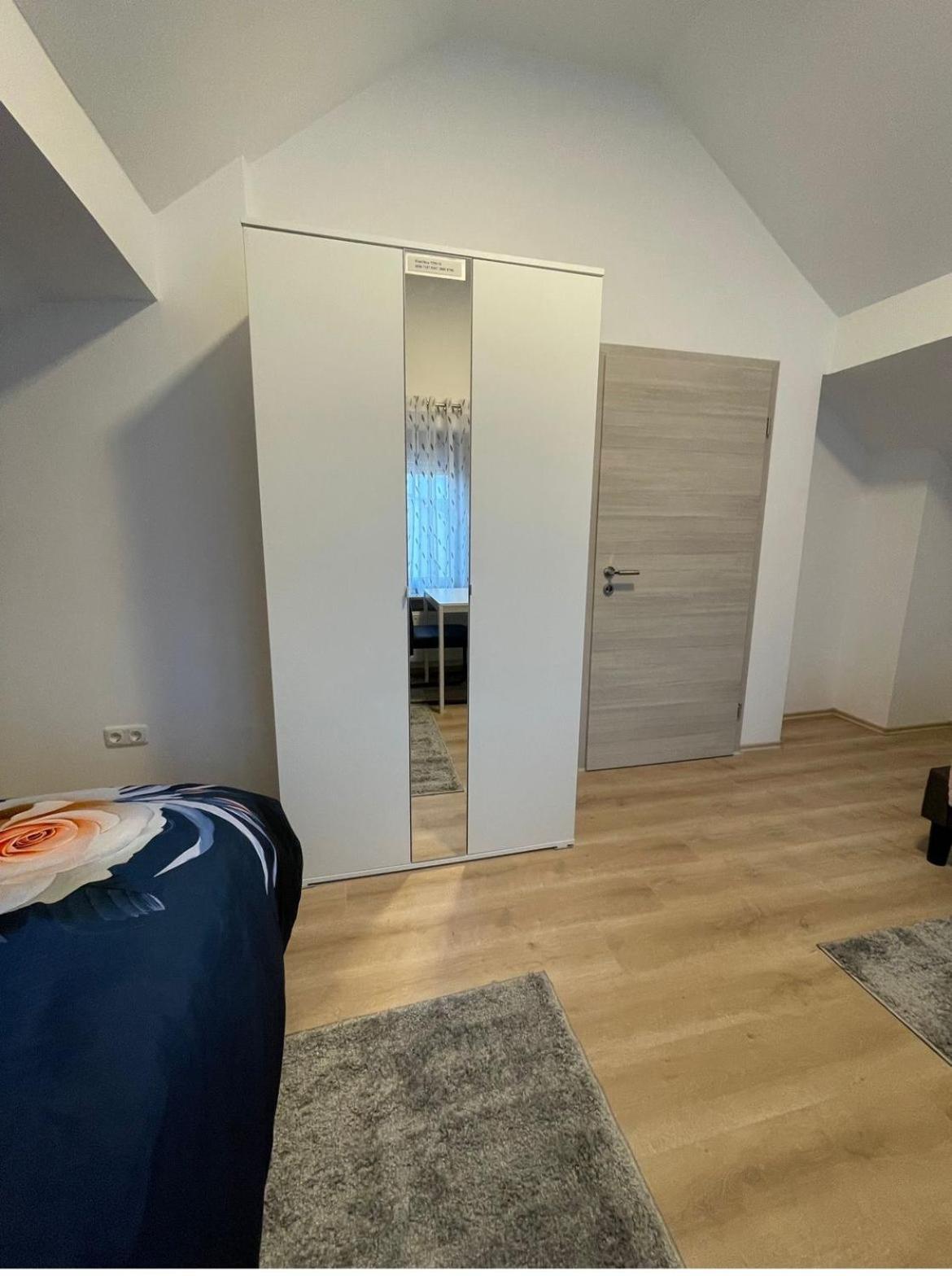 Luis Apartment Ruesselsheim D1 Hassloch  Eksteriør bilde