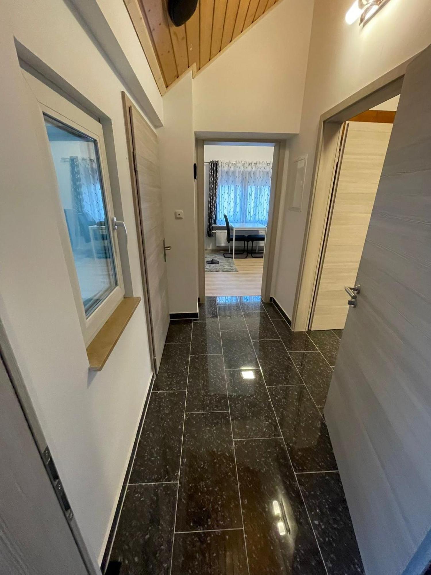 Luis Apartment Ruesselsheim D1 Hassloch  Eksteriør bilde